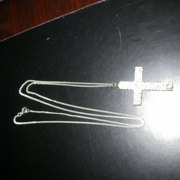 Sterling Silver Cross on 16" Box Chain - Picture 4 of 4
